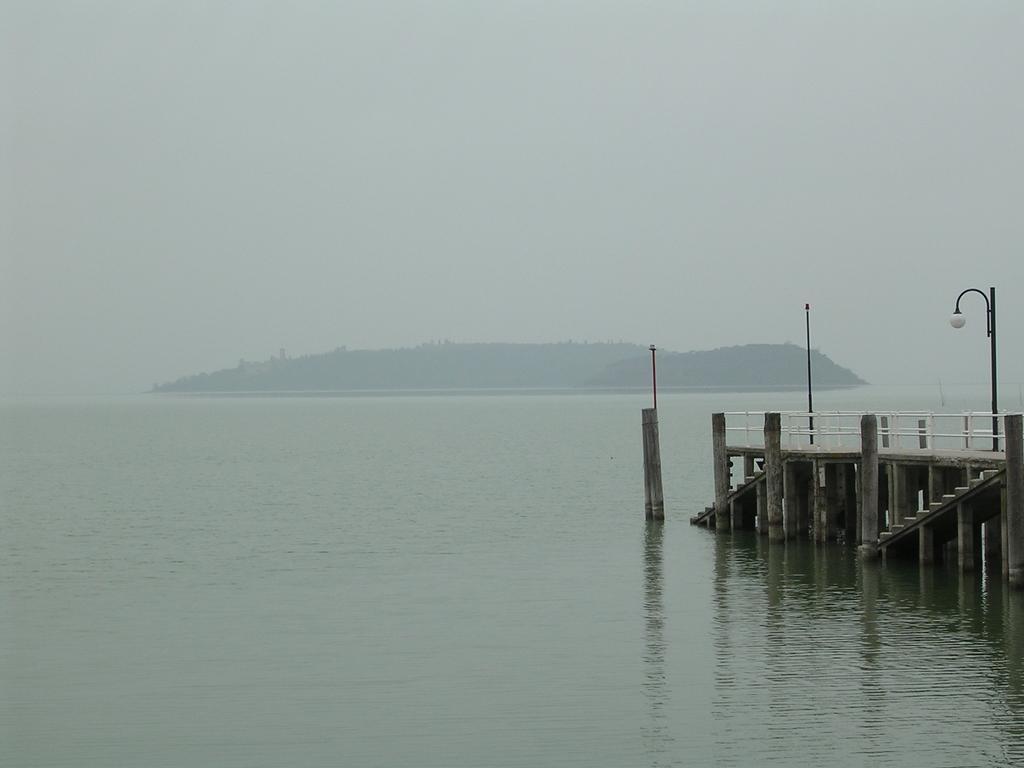 Casa Vacanze Del Pescatore Passignano sul Trasimeno Eksteriør bilde